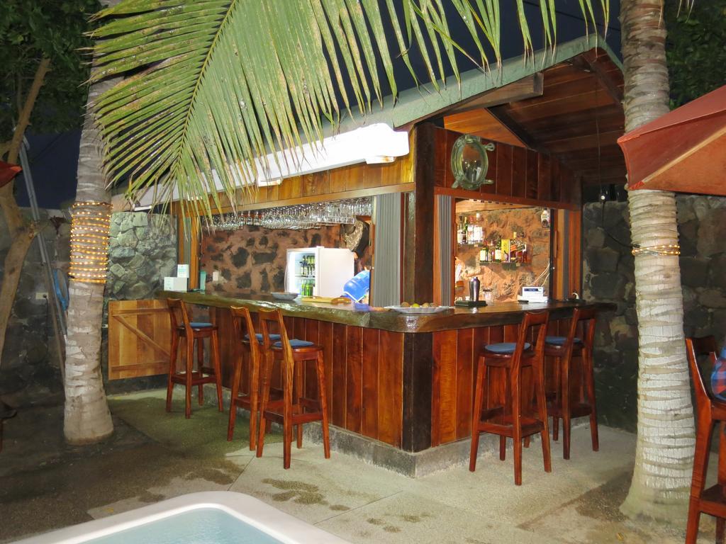 The Wooden House Hotel Пуэрто-Вильямиль Экстерьер фото
